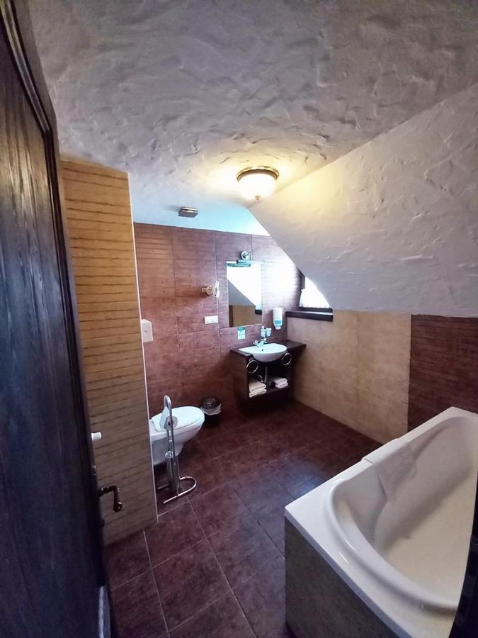 Sari Udvar Dunakiliti Bagian luar foto