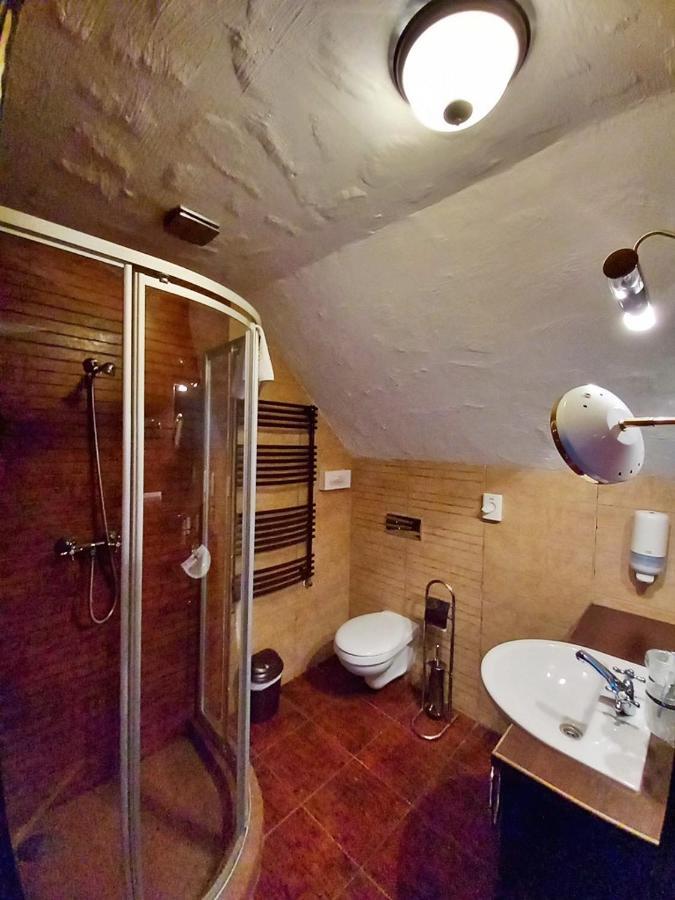 Sari Udvar Dunakiliti Bagian luar foto
